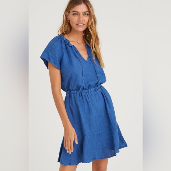 black cut out bodycon dress With Gold Chain Straps – Styledup.co.uk 2025 quince dress Size:US 64 Long / EU 74 Long Fabric: made of acrylic/Rayon to keep you feeling cool & comfort ‘Chandelier’ singer Sia reveals